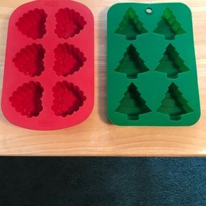 Silicone bakeware